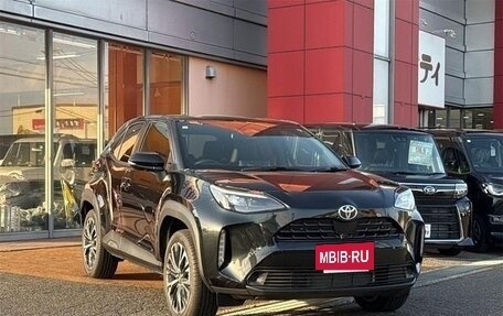 Toyota Yaris Cross, 2024 год, 2 179 153 рублей, 4 фотография