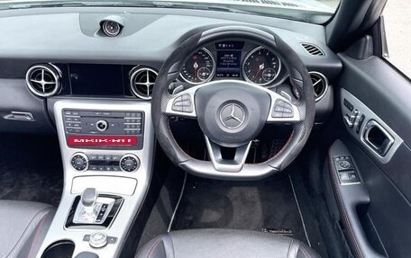 Mercedes-Benz SLC, 2016 год, 1 600 000 рублей, 10 фотография