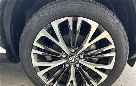 Toyota Yaris Cross, 2021 год, 1 605 153 рублей, 40 фотография