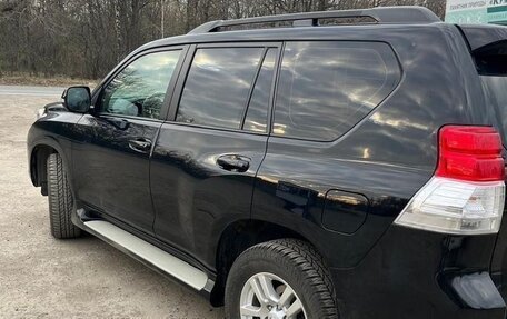 Toyota Land Cruiser Prado 150 рестайлинг 2, 2010 год, 3 150 000 рублей, 2 фотография