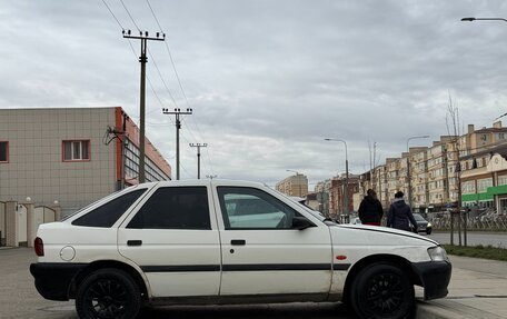 Ford Escort V, 1998 год, 73 000 рублей, 3 фотография
