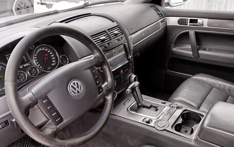 Volkswagen Touareg III, 2005 год, 1 150 000 рублей, 7 фотография