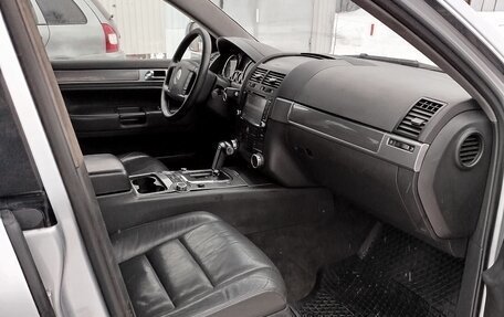 Volkswagen Touareg III, 2005 год, 1 150 000 рублей, 9 фотография