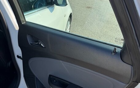 Opel Astra J, 2014 год, 980 000 рублей, 15 фотография