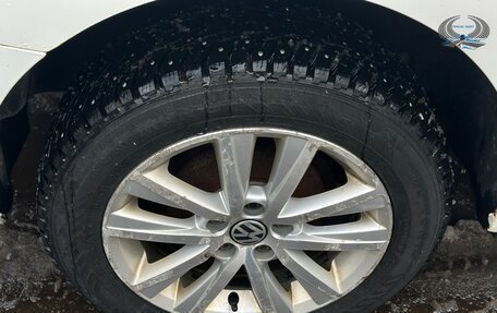 Volkswagen Polo VI (EU Market), 2013 год, 650 000 рублей, 21 фотография