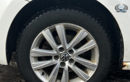 Volkswagen Polo VI (EU Market), 2013 год, 650 000 рублей, 24 фотография