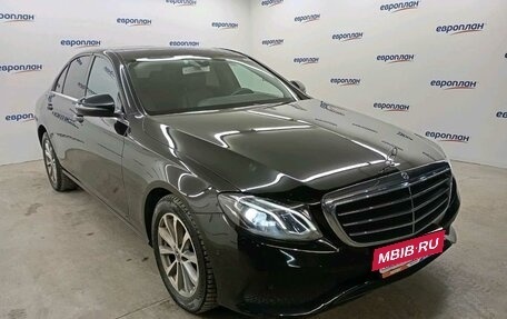 Mercedes-Benz E-Класс, 2020 год, 3 395 205 рублей, 2 фотография