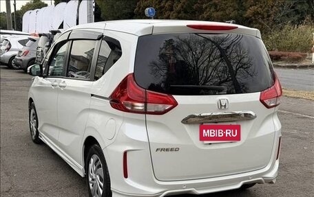 Honda Freed II, 2022 год, 1 243 000 рублей, 3 фотография