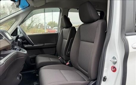 Honda Freed II, 2022 год, 1 243 000 рублей, 21 фотография