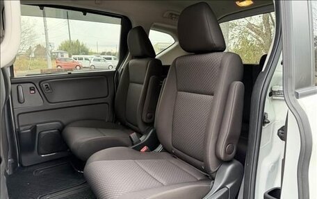 Honda Freed II, 2022 год, 1 243 000 рублей, 23 фотография