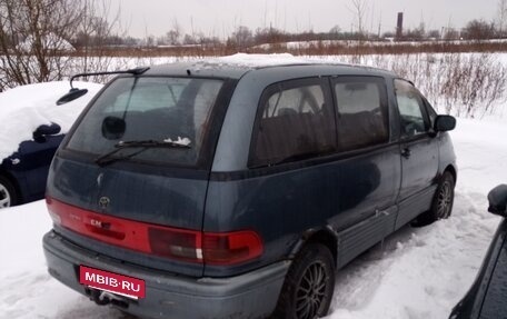 Toyota Estima III рестайлинг -2, 1992 год, 90 000 рублей, 3 фотография