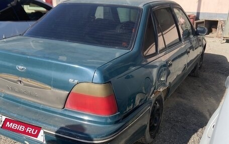 Daewoo Nexia I рестайлинг, 2004 год, 90 000 рублей, 4 фотография