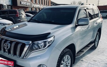 Toyota Land Cruiser Prado 150 рестайлинг 2, 2015 год, 3 990 000 рублей, 6 фотография