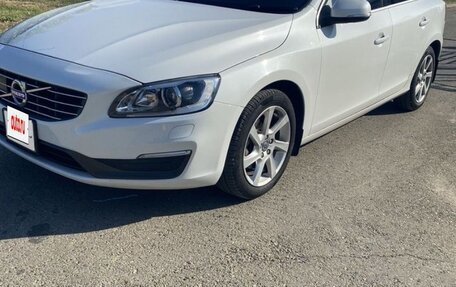 Volvo V60 I, 2013 год, 1 050 000 рублей, 14 фотография