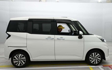 Toyota Roomy I, 2022 год, 897 000 рублей, 8 фотография