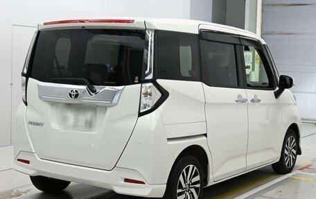 Toyota Roomy I, 2022 год, 897 000 рублей, 4 фотография