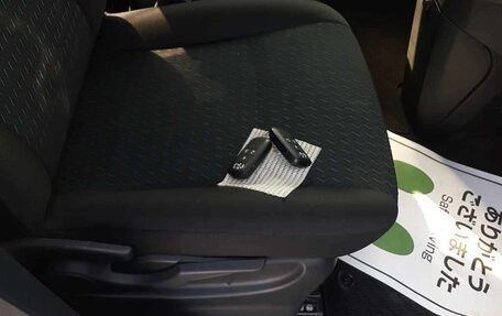 Toyota Roomy I, 2022 год, 897 000 рублей, 12 фотография