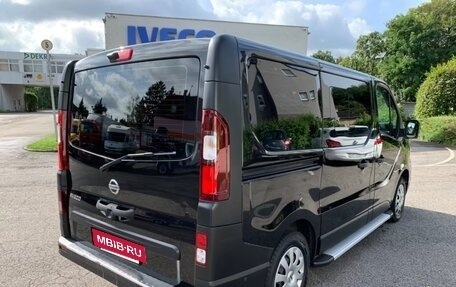 Nissan NV300, 2021 год, 3 530 000 рублей, 5 фотография