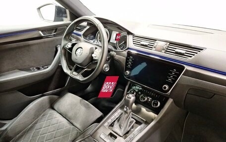 Skoda Superb III рестайлинг, 2021 год, 3 200 000 рублей, 10 фотография