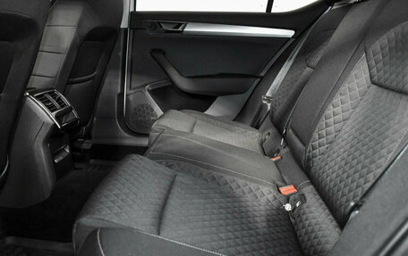 Skoda Superb III рестайлинг, 2020 год, 2 600 000 рублей, 7 фотография