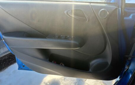 Honda Fit III, 2007 год, 500 000 рублей, 10 фотография