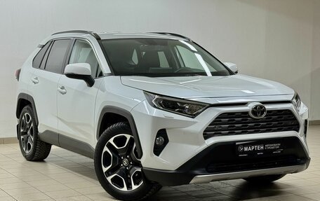 Toyota RAV4, 2022 год, 4 169 000 рублей, 3 фотография