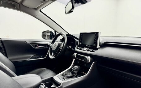 Toyota RAV4, 2022 год, 4 169 000 рублей, 12 фотография