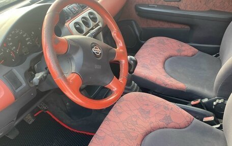 Nissan Micra II, 2000 год, 300 000 рублей, 2 фотография