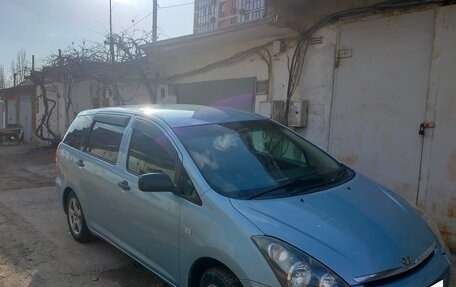 Toyota Wish II, 2004 год, 720 000 рублей, 6 фотография