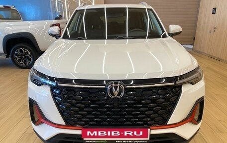 Changan CS35 Plus, 2023 год, 1 829 000 рублей, 2 фотография