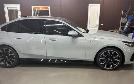 BMW 5 серия, 2023 год, 7 980 000 рублей, 6 фотография