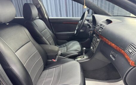 Toyota Avensis III рестайлинг, 2005 год, 670 000 рублей, 16 фотография