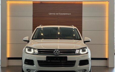 Volkswagen Touareg III, 2013 год, 2 075 000 рублей, 2 фотография