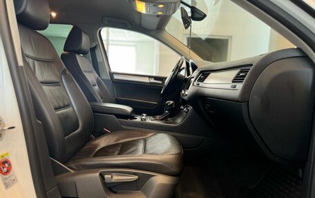 Volkswagen Touareg III, 2013 год, 2 075 000 рублей, 9 фотография