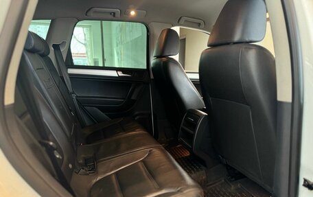 Volkswagen Touareg III, 2013 год, 2 075 000 рублей, 11 фотография