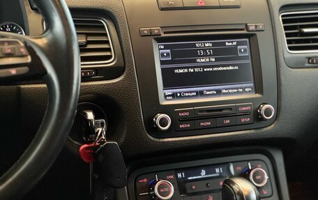 Volkswagen Touareg III, 2013 год, 2 075 000 рублей, 14 фотография