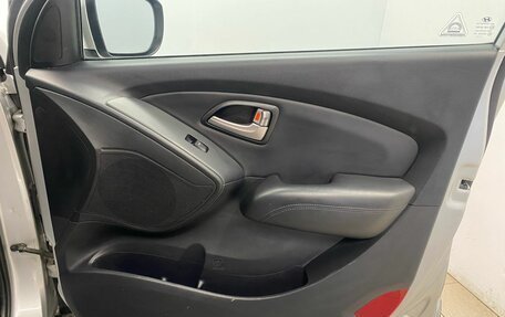 Hyundai ix35 I рестайлинг, 2010 год, 1 099 000 рублей, 19 фотография