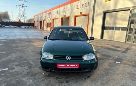 Volkswagen Golf IV, 1998 год, 155 000 рублей, 2 фотография