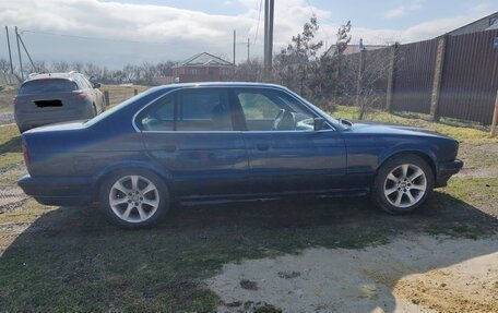 BMW 5 серия, 1993 год, 330 000 рублей, 2 фотография