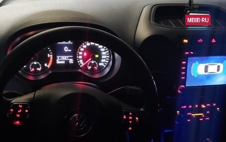 Volkswagen Amarok I рестайлинг, 2013 год, 1 761 000 рублей, 39 фотография