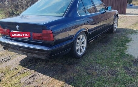 BMW 5 серия, 1993 год, 330 000 рублей, 4 фотография