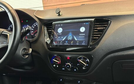 Hyundai Solaris II рестайлинг, 2019 год, 1 190 000 рублей, 10 фотография