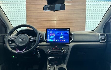 KIA Sportage IV рестайлинг, 2018 год, 2 099 900 рублей, 8 фотография