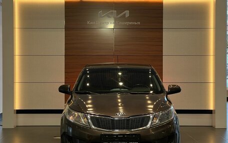 KIA Rio III рестайлинг, 2014 год, 825 000 рублей, 2 фотография