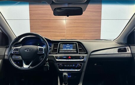 Hyundai Sonata VII, 2019 год, 2 080 000 рублей, 9 фотография