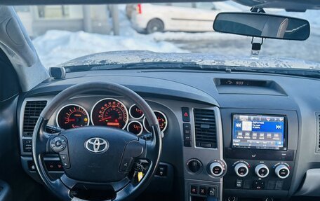 Toyota Sequoia II рестайлинг, 2010 год, 2 498 867 рублей, 11 фотография