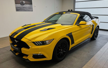 Ford Mustang VI рестайлинг, 2016 год, 3 650 000 рублей, 1 фотография