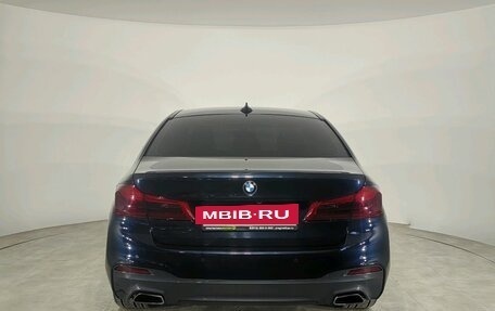 BMW 5 серия, 2018 год, 2 677 584 рублей, 6 фотография