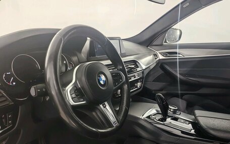 BMW 5 серия, 2018 год, 2 677 584 рублей, 13 фотография