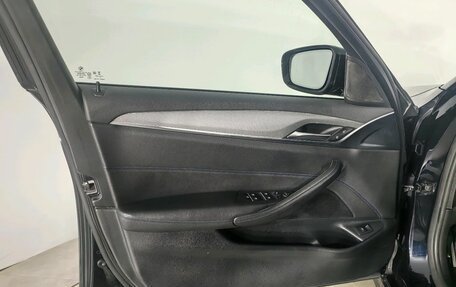 BMW 5 серия, 2018 год, 2 677 584 рублей, 11 фотография